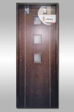 Puerta placa de madera para interior.
