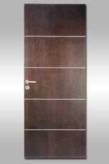 Puerta placa de madera para interior.