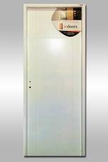 Puerta placa de madera para interior.